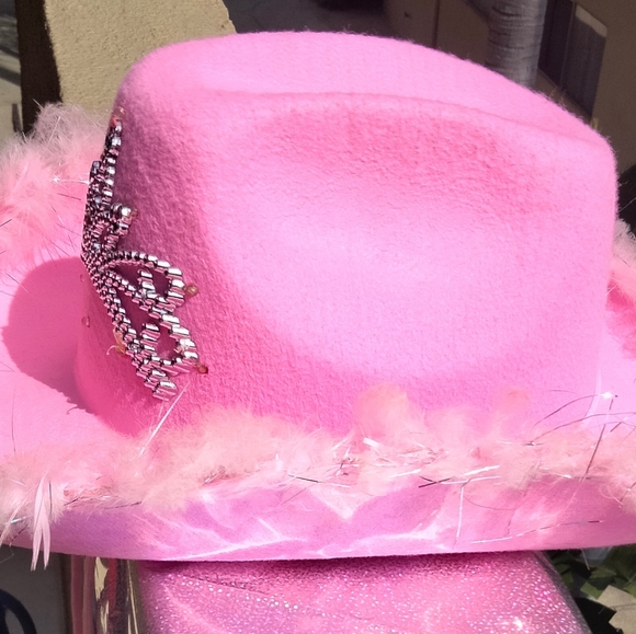 Light up LED Cowgirl party hat/ bandana/ heart shaped glasses set - Picture 3 of 11